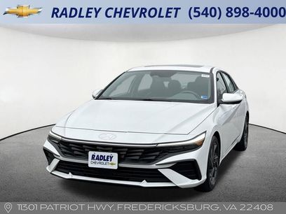 Used 2025 Hyundai Elantra SEL