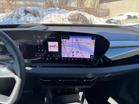 Certified 2025 Audi Q6 e-tron Premium Plus w/ Premium Plus image 16