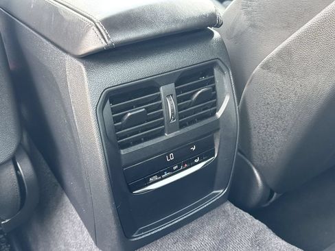 Used 2024 BMW M4 Coupe w/ Executive Package RWD image 23