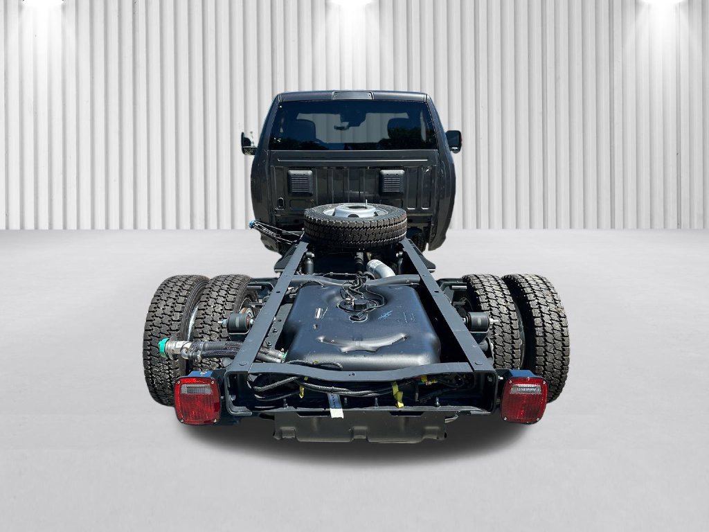New 2026 RAM 4500 Tradesman w/ Chrome Appearance Group AWD/4WD image 6