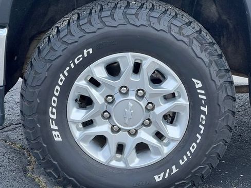 Used 2020 Chevrolet Silverado 2500 LT w/ All Star Edition AWD/4WD image 7