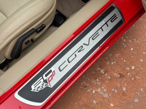 Used 2013 Chevrolet Corvette Grand Sport w/ 3LT Preferred Equipment Group RWD image 22