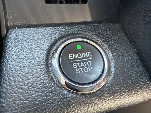 Used 2018 Ford F150 Lariat w/ Equipment Group 502A Luxury AWD/4WD image 54
