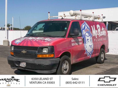 Used 2017 Chevrolet Express 3500 RWD image 1
