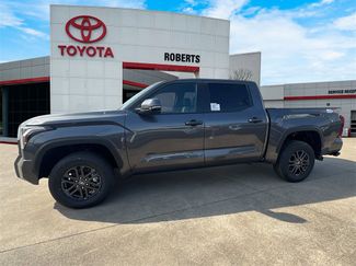 New 2025 Toyota Tundra SR5 w/ SR5 Convenience Package video 4