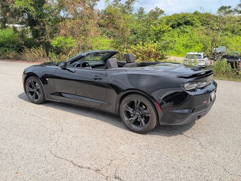 Used 2023 Chevrolet Camaro LT w/ RS Package RWD image 4