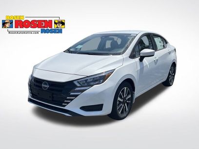 New 2025 Nissan Versa SV w/ Trunk Package