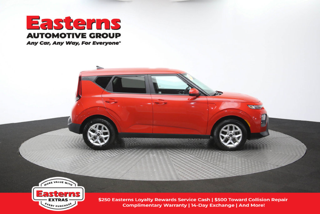 Used 2020 Kia Soul S FWD image 44