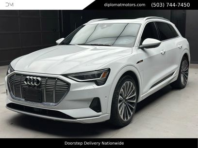 Used 2019 Audi e-tron Prestige w/ Prestige Package