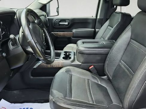Used 2022 GMC Sierra 2500 Denali w/ Denali Ultimate Package AWD/4WD image 11