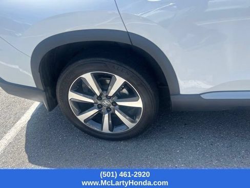 Certified 2024 Honda Pilot Touring image 11