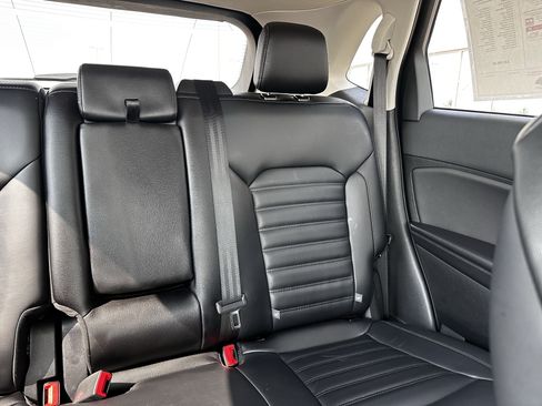 Used 2024 Ford Edge SEL w/ Convenience Package AWD/4WD image 15
