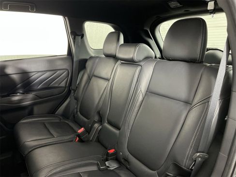 Used 2021 Mitsubishi Outlander SEL image 21