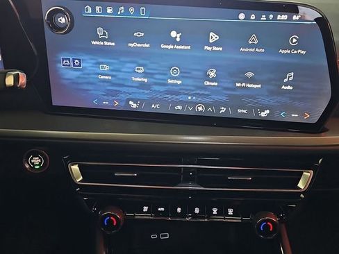 New 2026 Chevrolet Traverse LT w/ Midnight/Sport Edition image 14