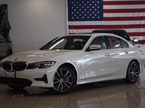 Used 2019 BMW 330i Sedan w/ Driving Assistance Package RWD image 13