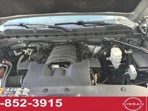 Used 2018 Chevrolet Silverado 1500 LTZ w/ LTZ Plus Package AWD/4WD image 34