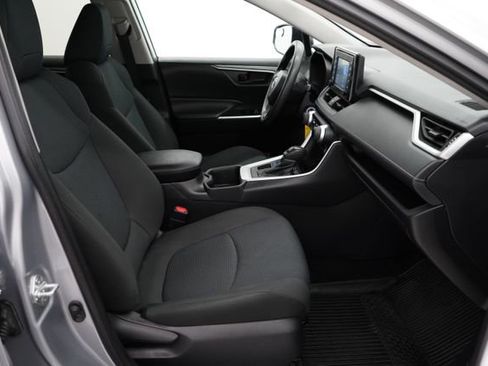 Used 2022 Toyota RAV4 LE image 62