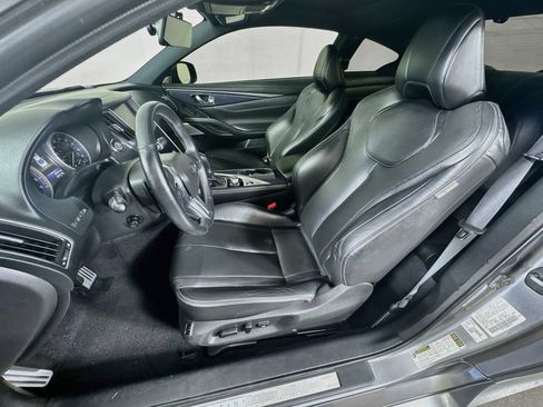 Used 2017 INFINITI Q60 Red Sport 400 AWD/4WD image 24
