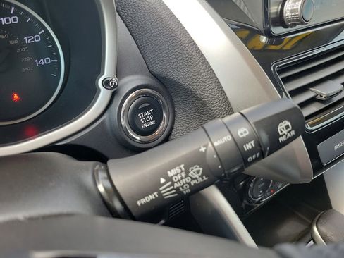 Used 2025 Mitsubishi Eclipse Cross SE image 30