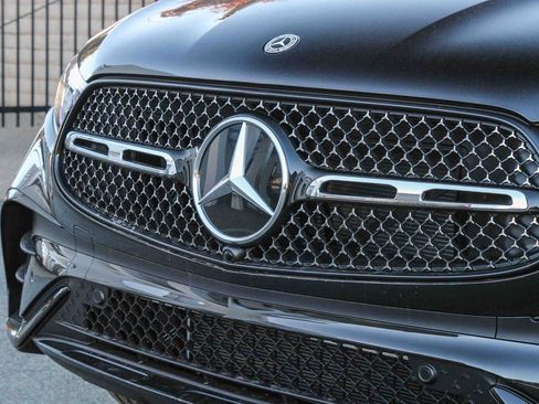 New 2026 Mercedes-Benz GLC 300 4MATIC image 5