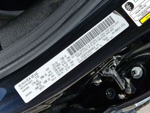 Used 2019 RAM 1500 Limited AWD/4WD image 40