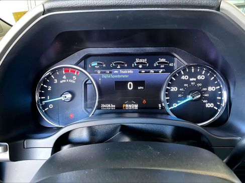 Used 2020 Ford F250 Lariat w/ Lariat Ultimate Package image 26