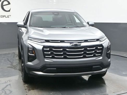 New 2026 Chevrolet Equinox LT w/ Convenience Package II FWD image 29