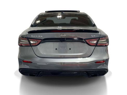 Used 2023 Nissan Maxima SR w/ Sport Mat Group FWD image 3