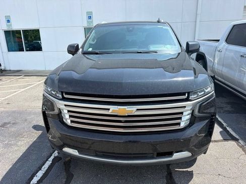 Used 2021 Chevrolet Tahoe High Country AWD/4WD image 3