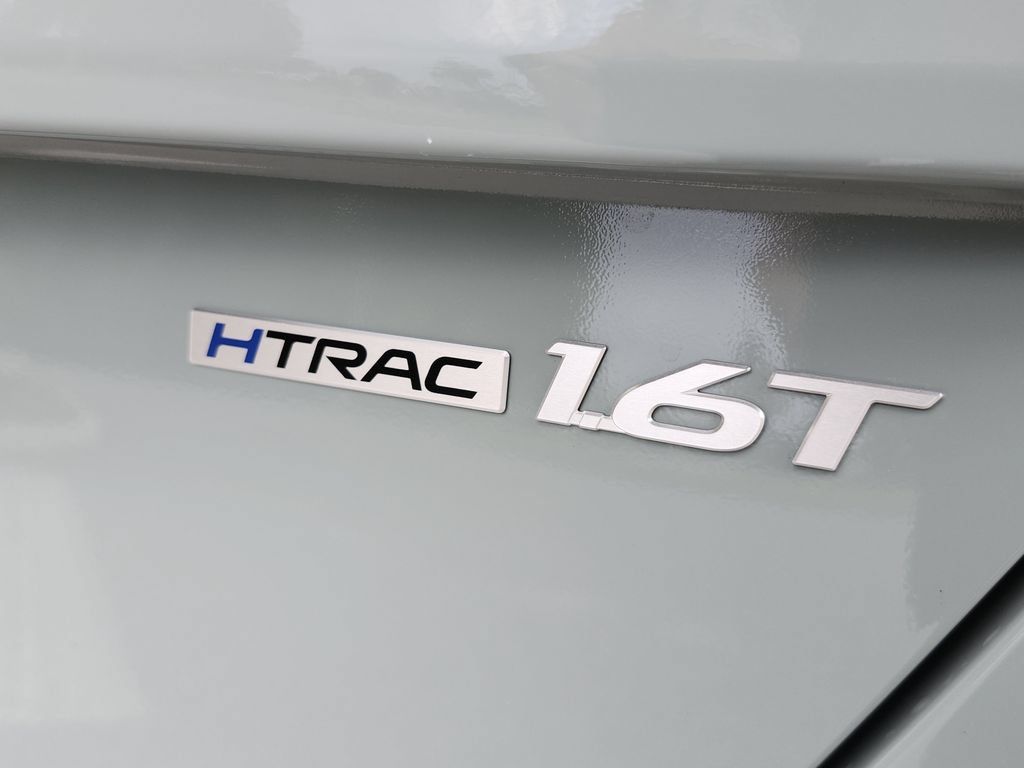 New 2026 Hyundai Kona SEL Premium AWD/4WD image 16