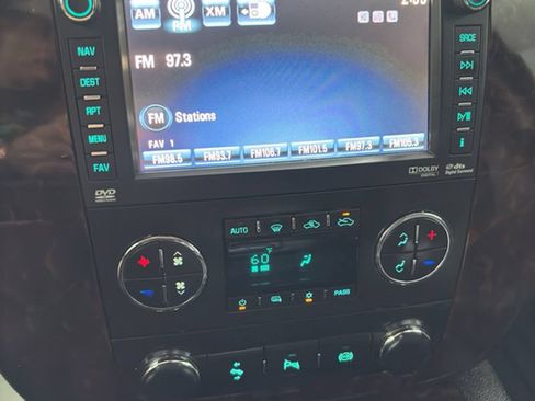 Used 2014 GMC Sierra 3500 Denali AWD/4WD image 18