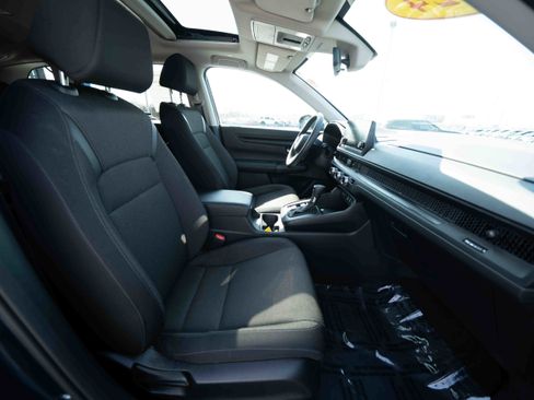 Used 2024 Honda CR-V EX image 27