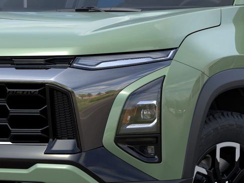 New 2026 Chevrolet Equinox ACTIV w/ Safety and Technology Package image 34