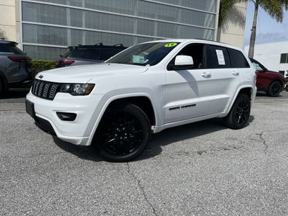 Used 2019 Jeep Grand Cherokee Altitude