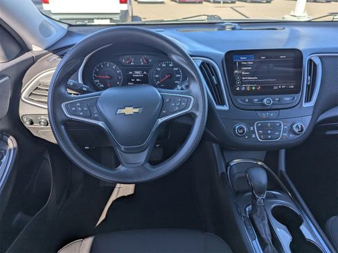 Used 2023 Chevrolet Malibu LT image 16