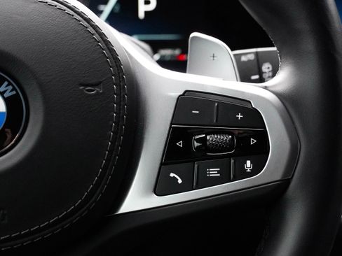 Used 2024 BMW X7 xDrive40i w/ M Sport Package image 23