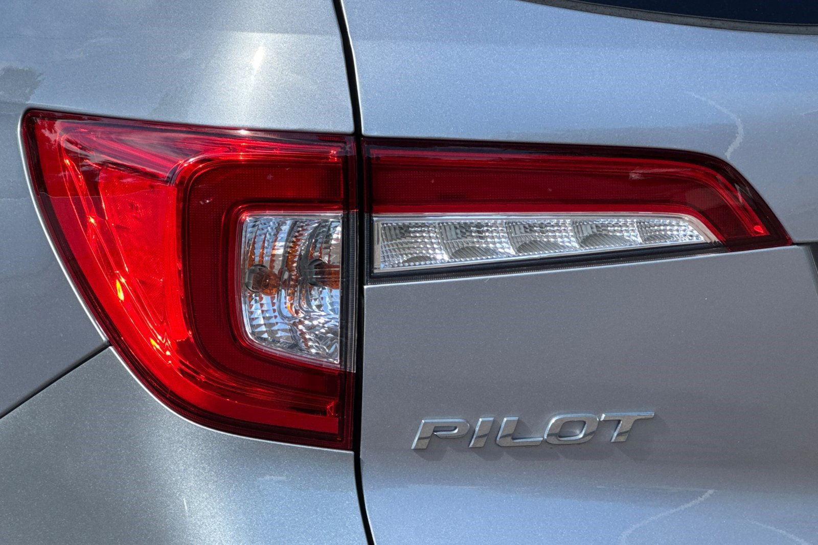 Used 2020 Honda Pilot EX-L image 30