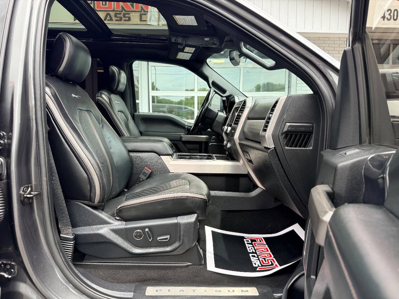 Used 2020 Ford F250 Platinum w/ FX4 Off-Road Package AWD/4WD image 40