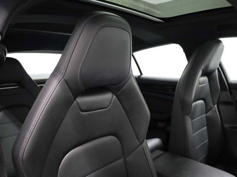 Certified 2024 Porsche Panamera 4 AWD/4WD image 21