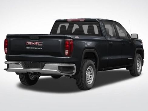 Used 2023 GMC Sierra 1500 AT4 w/ AT4 Preferred Package image 2