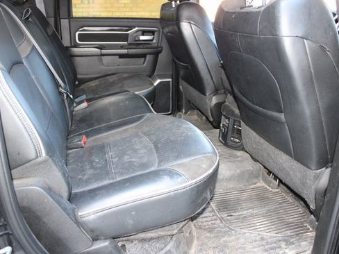 Used 2021 RAM 3500 Laramie w/ Night Edition image 16