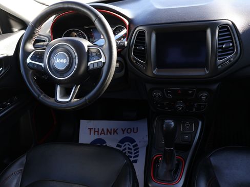Used 2018 Jeep Compass Trailhawk w/ Leather Interior Group image 19