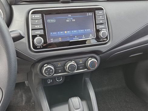 New 2025 Nissan Versa S w/ Trunk Package image 20