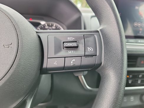 Certified 2023 Nissan Rogue S FWD image 24