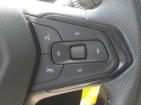 Certified 2023 Chevrolet TrailBlazer LS FWD image 12