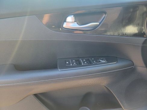 Used 2022 Kia Forte GT-Line image 7