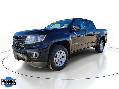 Used 2022 Chevrolet Colorado LT w/ LT Convenience Package image 2