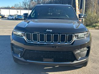 New 2025 Jeep Grand Cherokee Laredo X w/ Luxury Tech Group I video 2