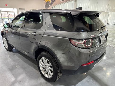 Used 2017 Land Rover Discovery Sport HSE image 36