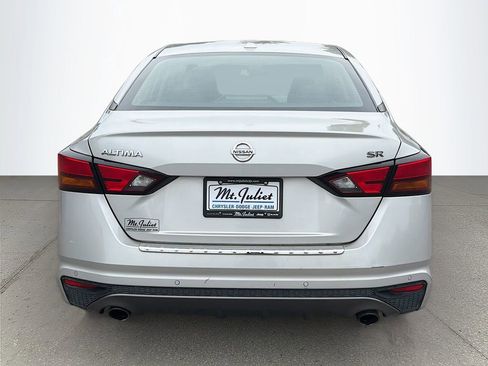 Used 2022 Nissan Altima 2.5 SR FWD image 5